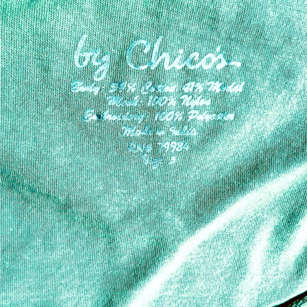 CHICOS LIME EMBROIDERED TANK - Picture 4 of 4